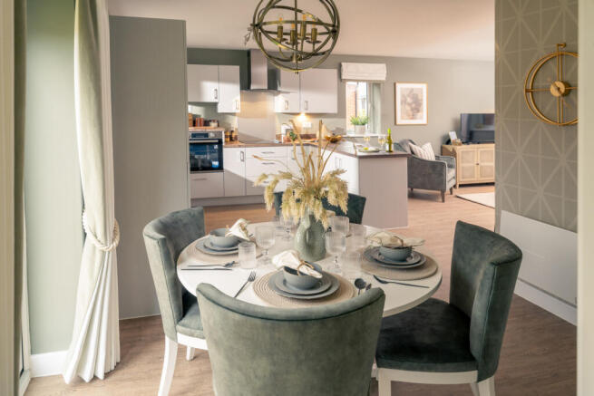 Kitchen & Dining Room